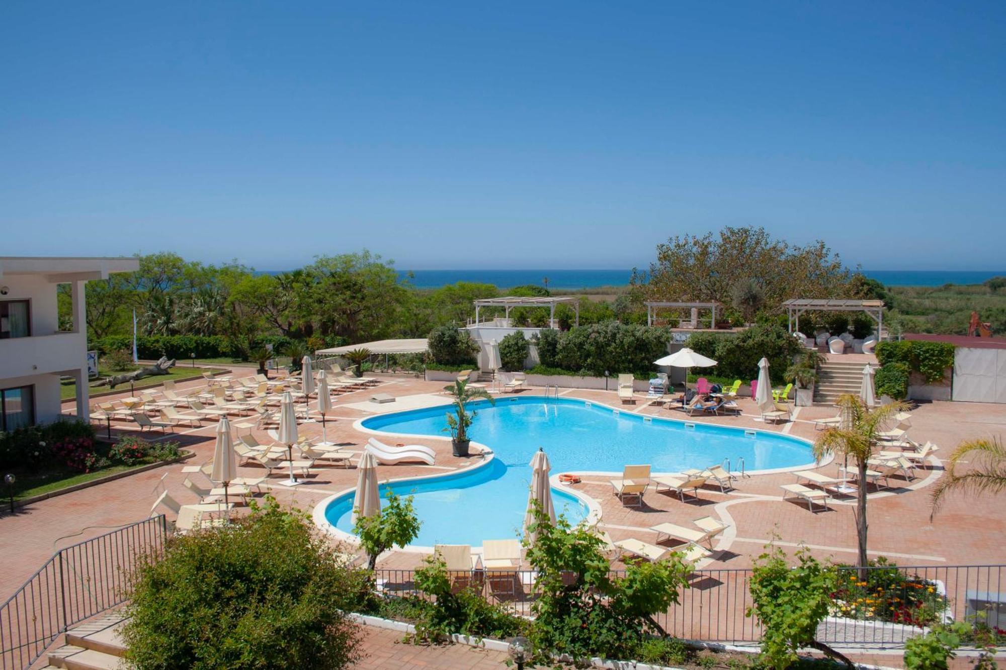 Zeta Resort Donnalucata Шикли Екстериор снимка
